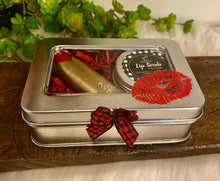 Load image into Gallery viewer, Lip Butter Balm with Lip Scrub Gift Tin